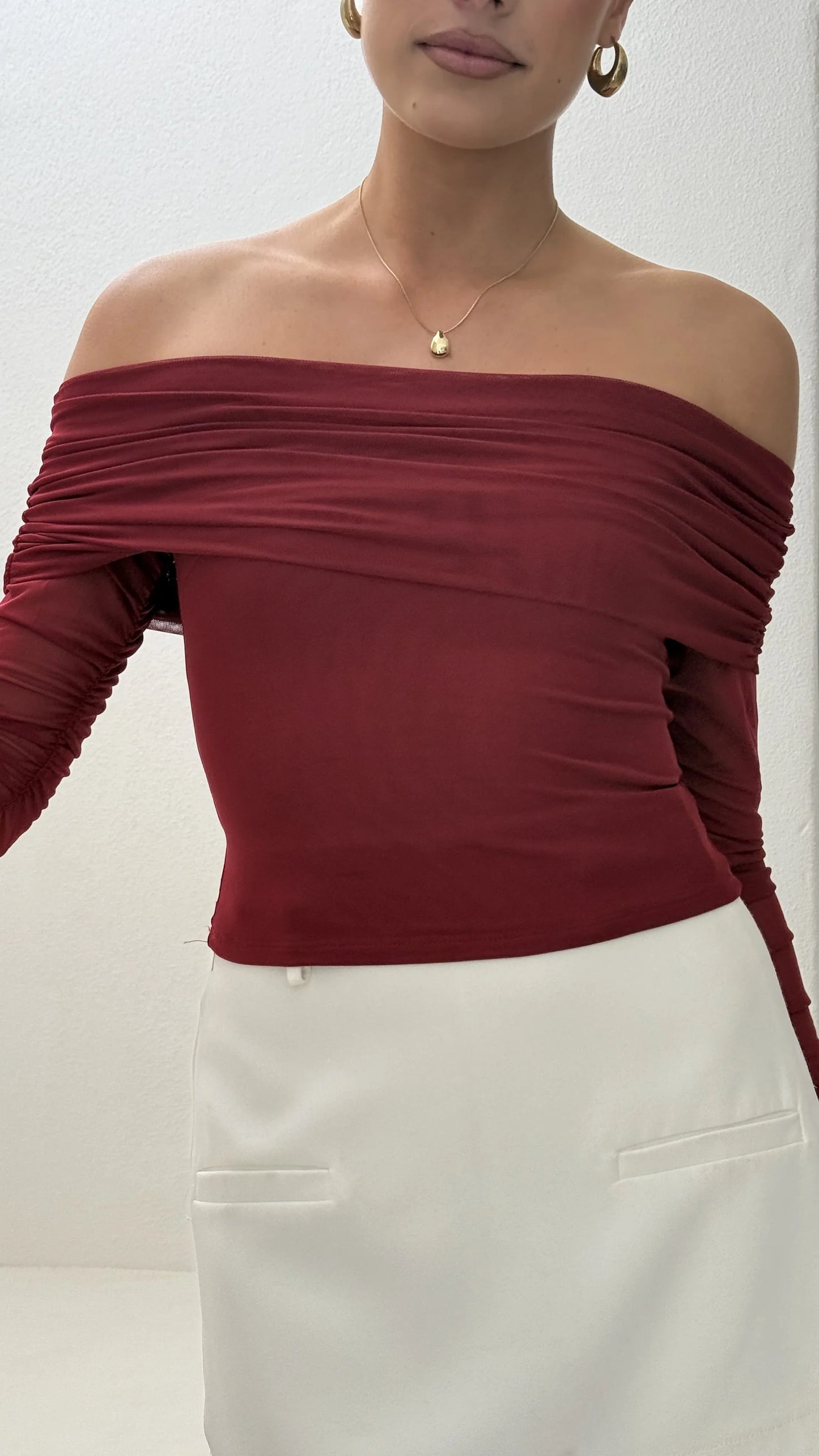 Isadora Off Shoulder Top Wine