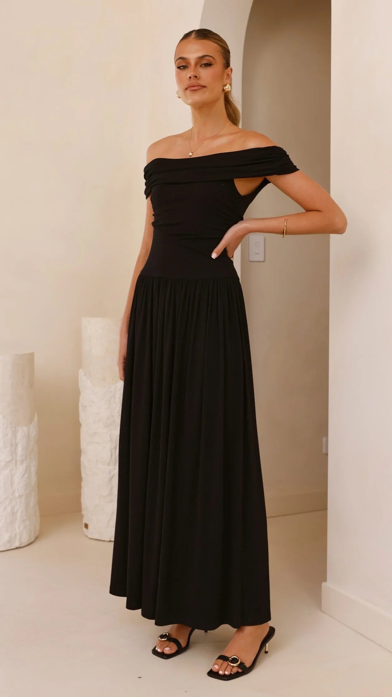 Manalla Maxi Dress Black