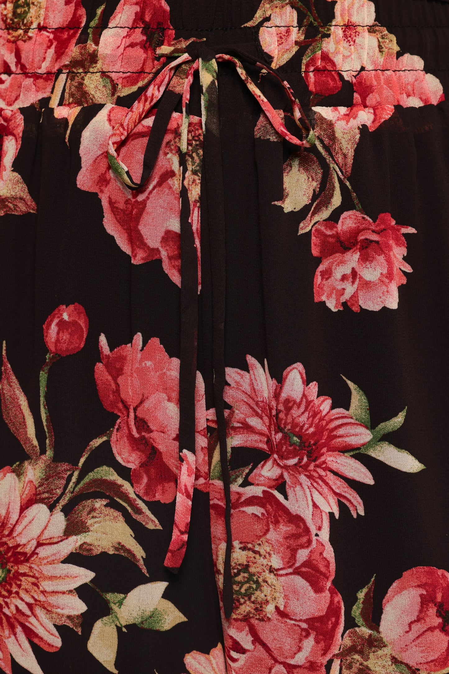 Estie Pants Black Floral