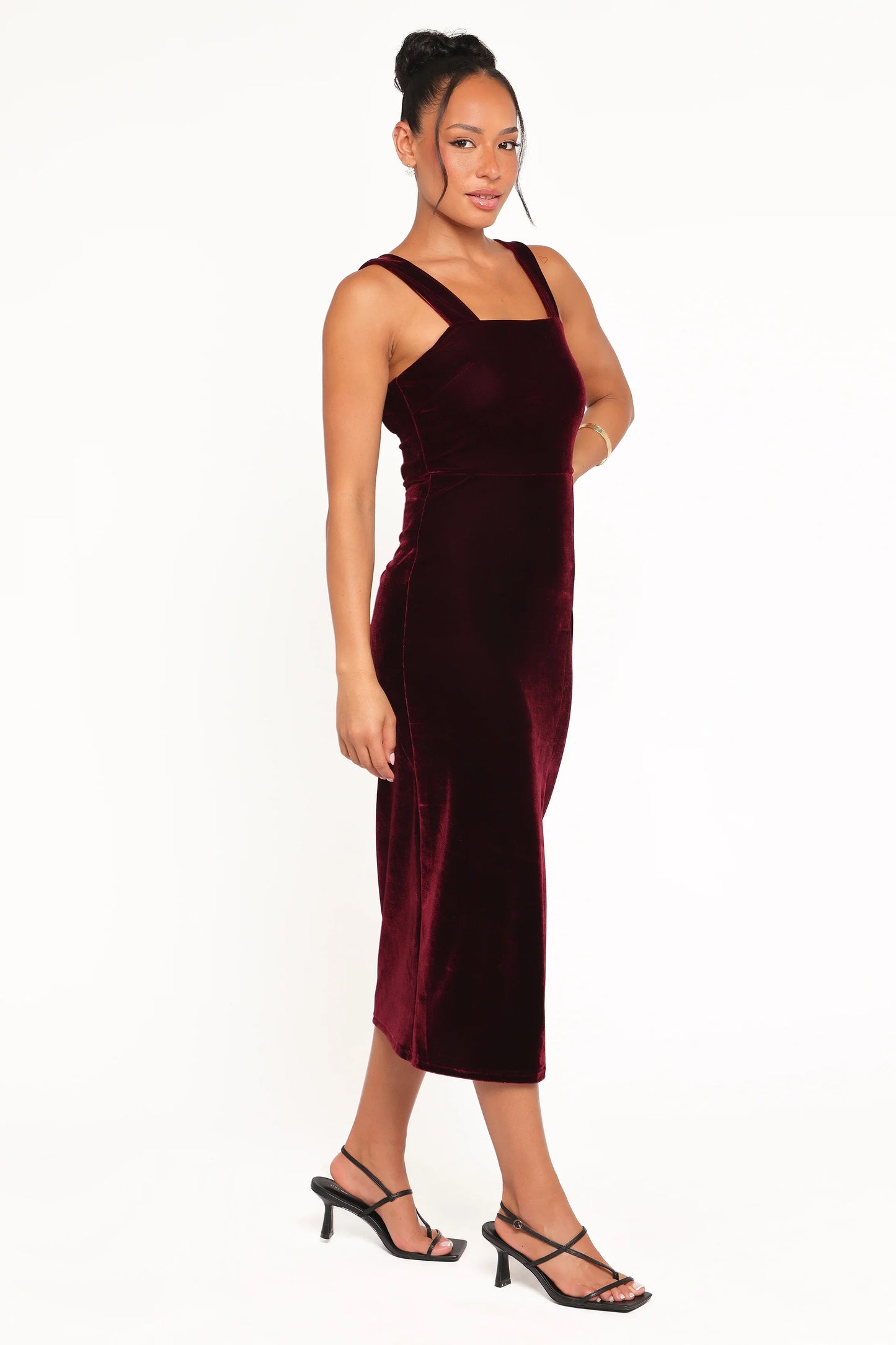 Hyatt Velvet Dress Burgundy