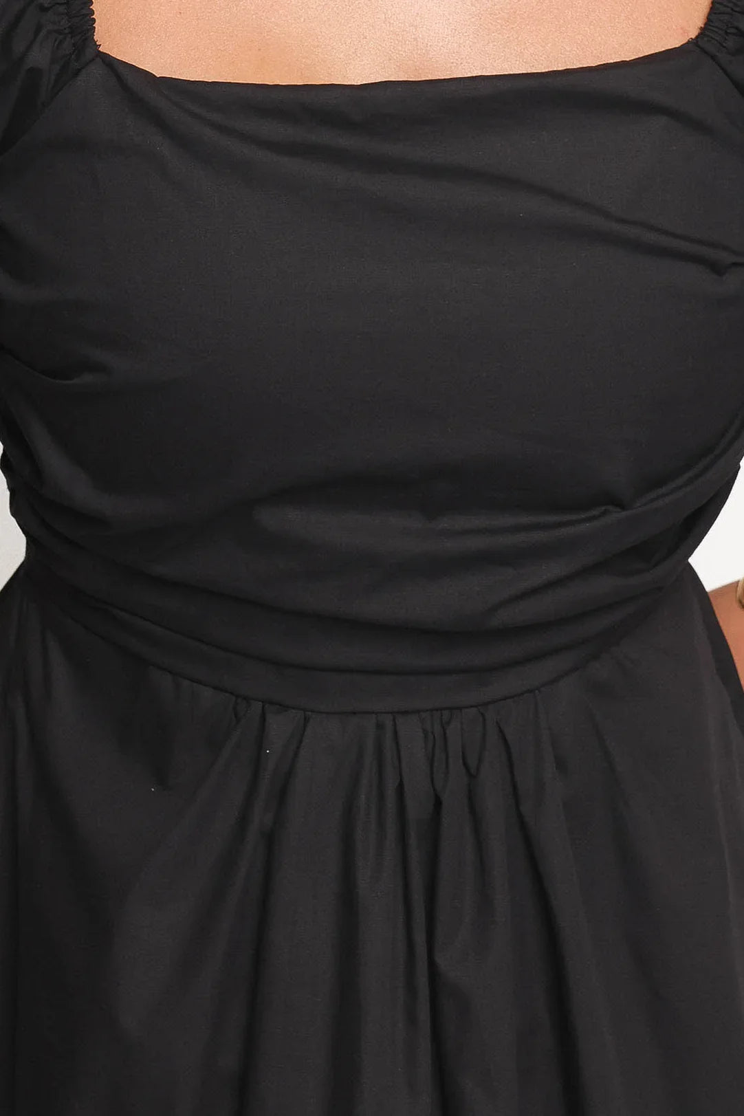 Clo Puff Sleeve Midi Dress Black