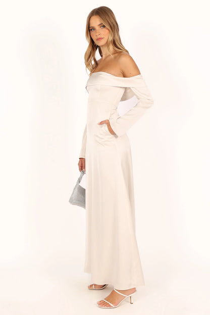 Gigi Off Shoulder Maxi Dress Cream