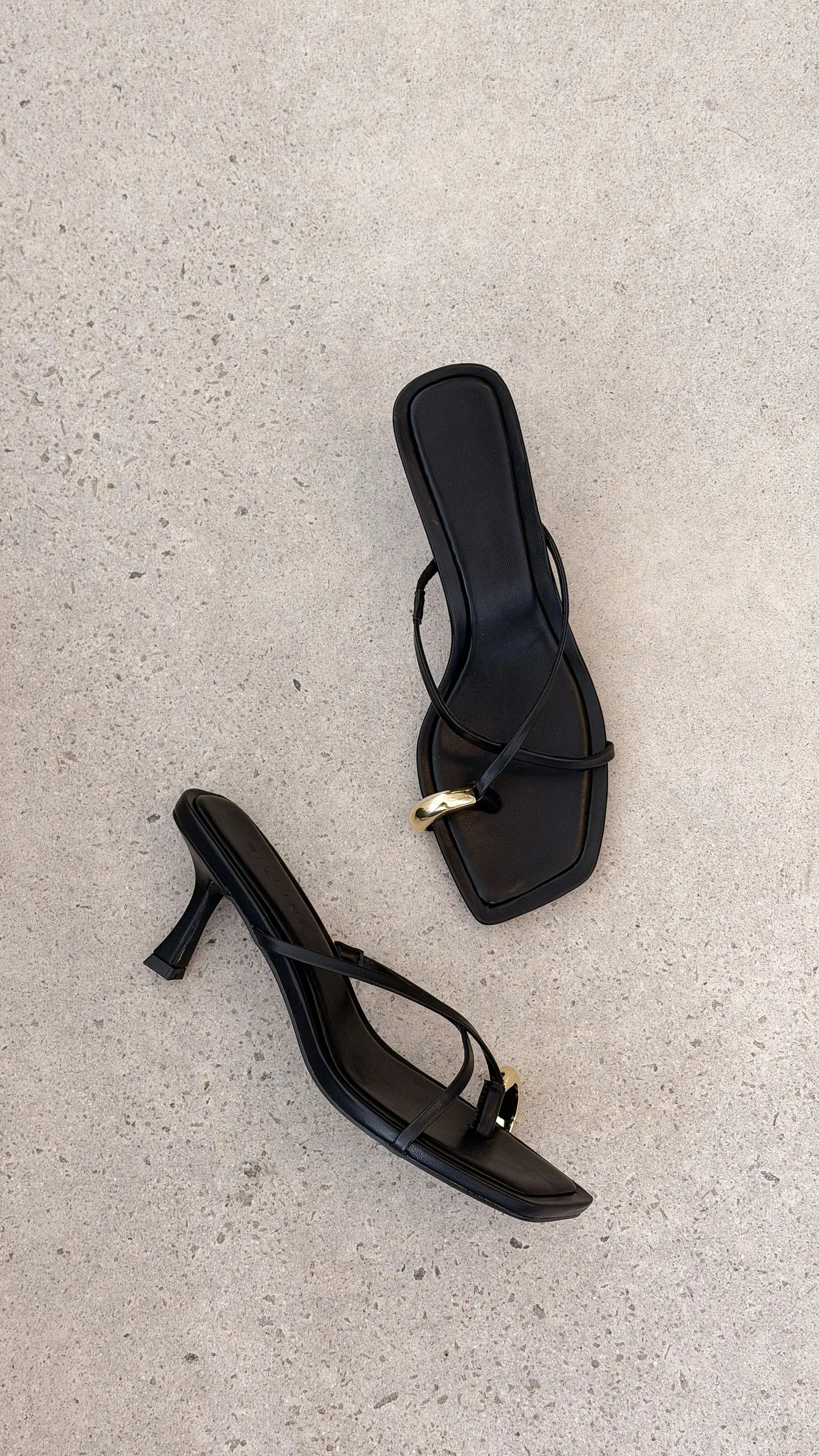 Urika Heel Black