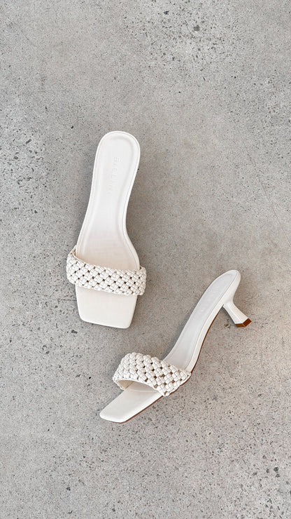 Michelle Heel Bone