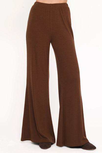 Selly Knitted Pant Set Brown
