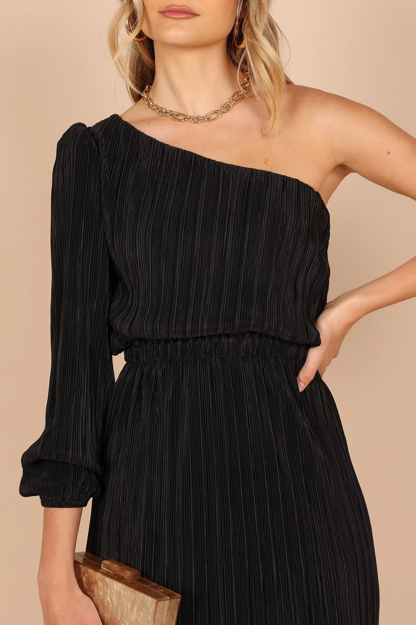 Pontee One Shoulder Pleated Midi Dress Black